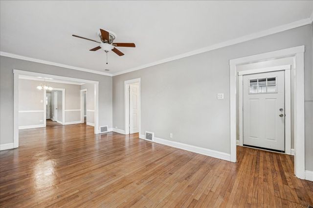 2016 S 10th Avenue, Maywood, IL 60153