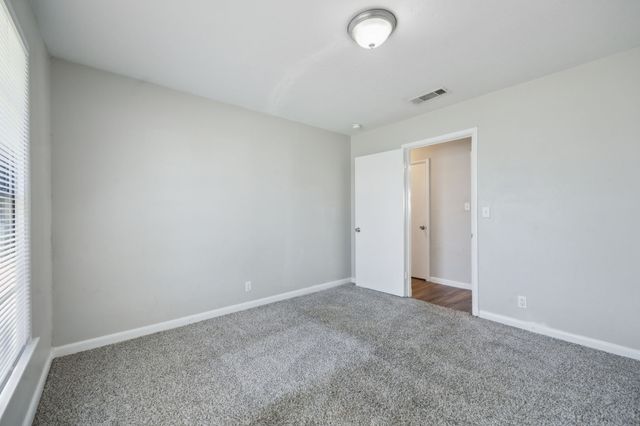 5032 Marks Place, Fort Worth, TX 76116