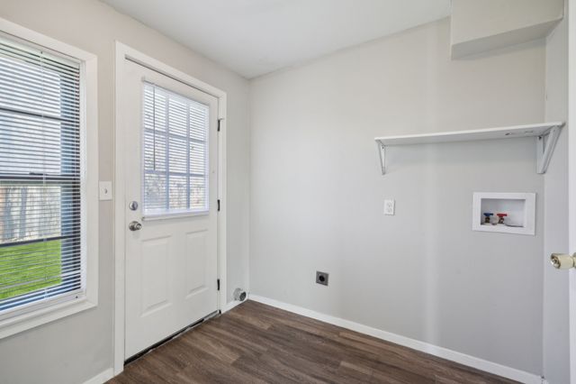 5032 Marks Place, Fort Worth, TX 76116