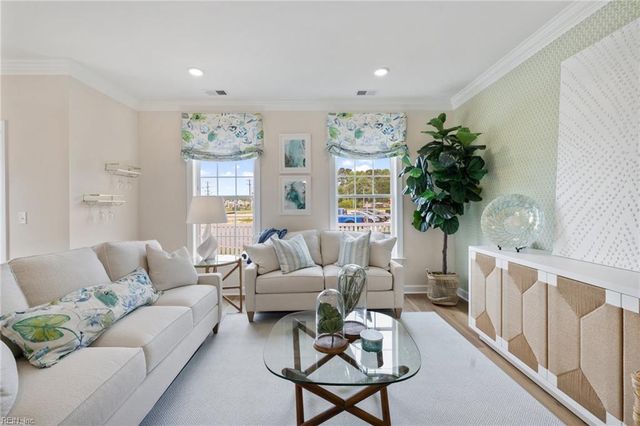 4900 Apricot WAY, Chesapeake, VA 23321