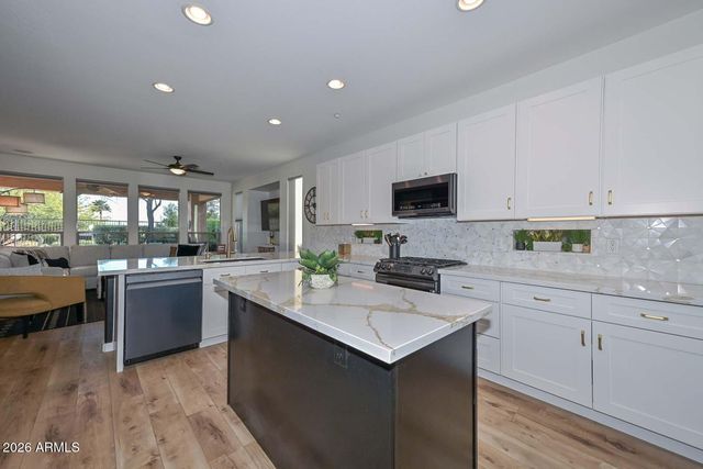 12917 W RED FOX Road, Peoria, AZ 85383