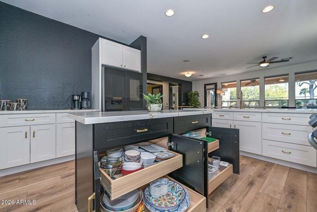 12917 W RED FOX Road, Peoria, AZ 85383