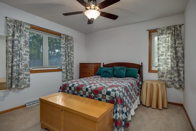 21 Garfield Street, Edgerton, WI 53534