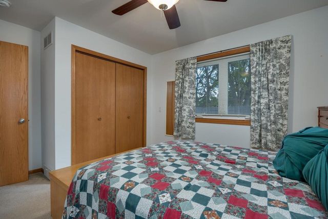 21 Garfield Street, Edgerton, WI 53534