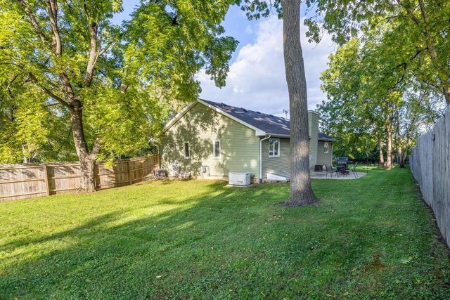 21 Garfield Street, Edgerton, WI 53534