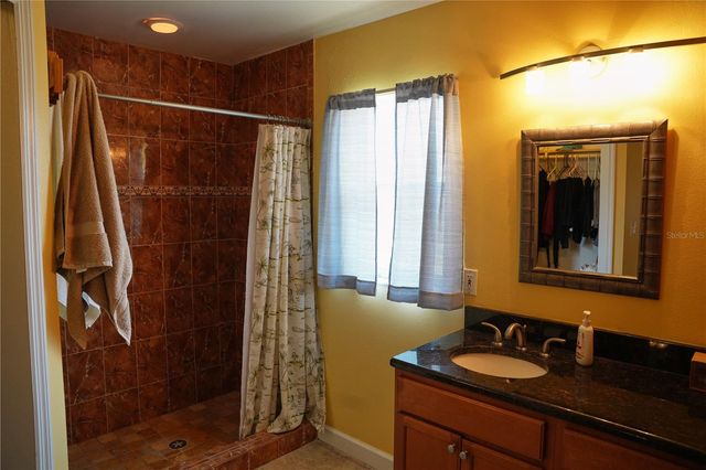 9705 LINGWOOD TRAIL, Orlando, FL 32817