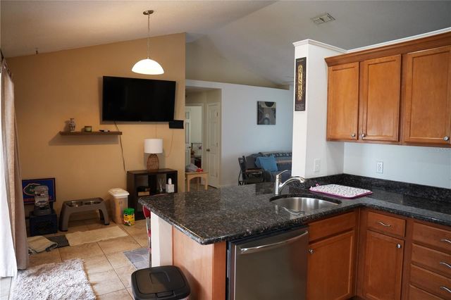 9705 LINGWOOD TRAIL, Orlando, FL 32817