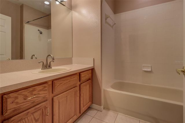 10215 EVERGREEN HILL DRIVE, Tampa, FL 33647