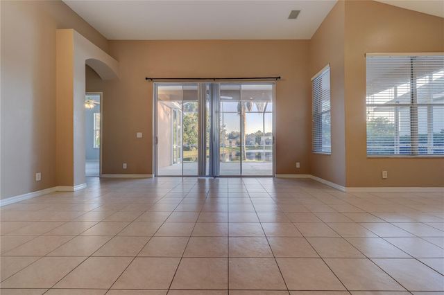 10215 EVERGREEN HILL DRIVE, Tampa, FL 33647