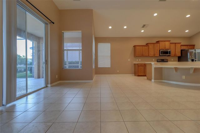 10215 EVERGREEN HILL DRIVE, Tampa, FL 33647