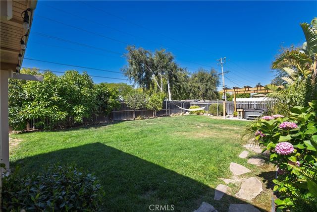 393 Mountain View, Santa Maria, CA 93455