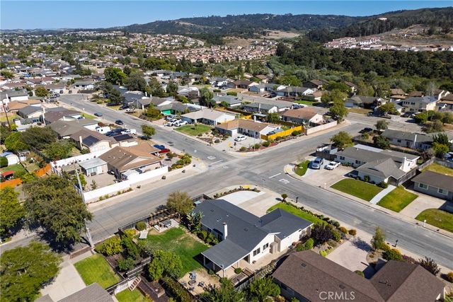 393 Mountain View, Santa Maria, CA 93455