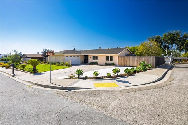 393 Mountain View, Santa Maria, CA 93455