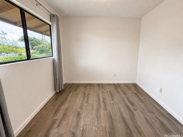 1409 Iao Lane, Honolulu, HI 96817