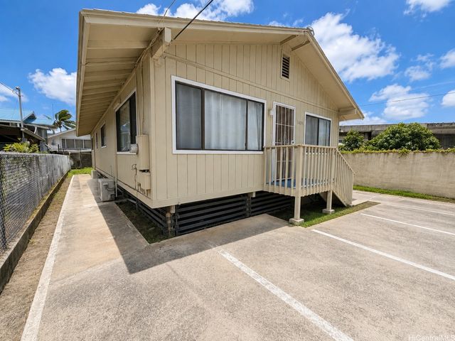 1409 Iao Lane, Honolulu, HI 96817