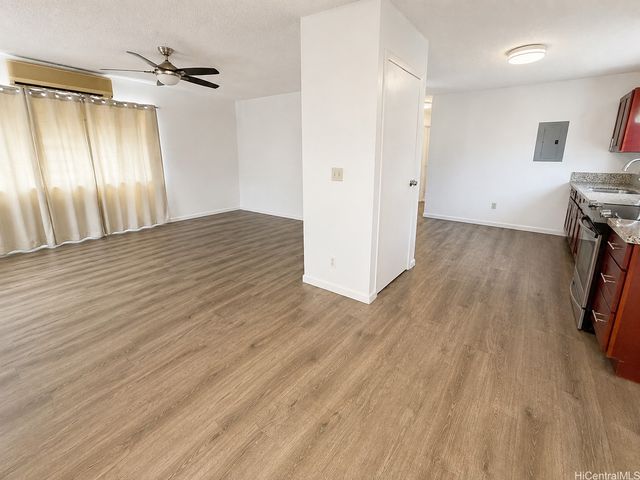 1409 Iao Lane, Honolulu, HI 96817