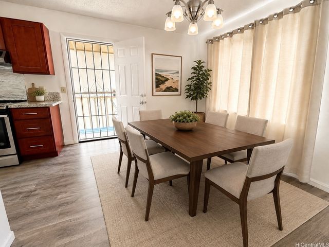 1409 Iao Lane, Honolulu, HI 96817