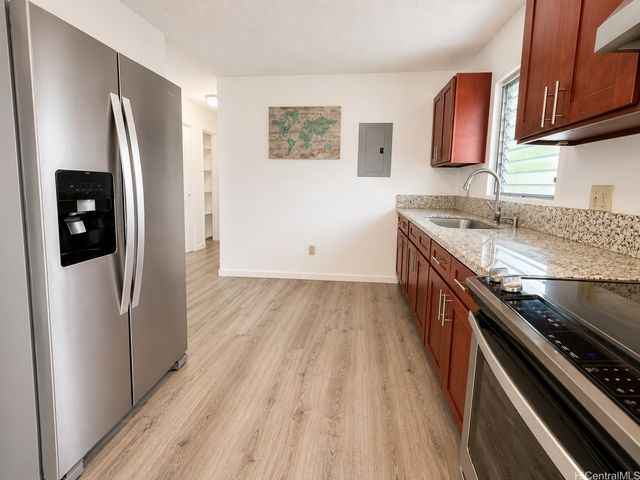 1409 Iao Lane, Honolulu, HI 96817