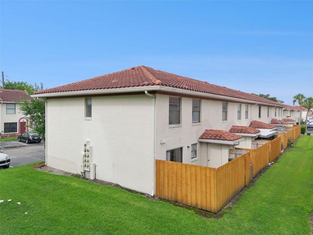 6297 RIVER RUN PLACE 197, Orlando, FL 32807
