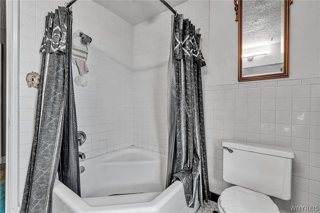100 East Depew Avenue N, Buffalo, NY 14214