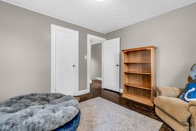 5210 Crawfordsville Road, Indianapolis, IN 46224