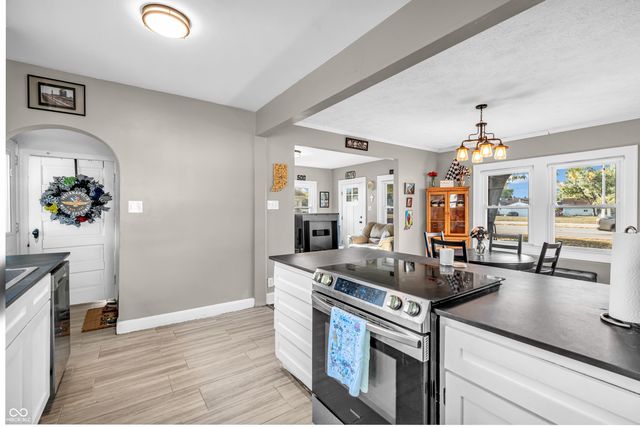 5210 Crawfordsville Road, Indianapolis, IN 46224