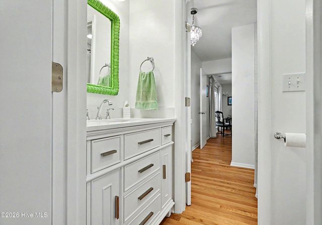 301 22nd Place E, Oak Island, NC 28465
