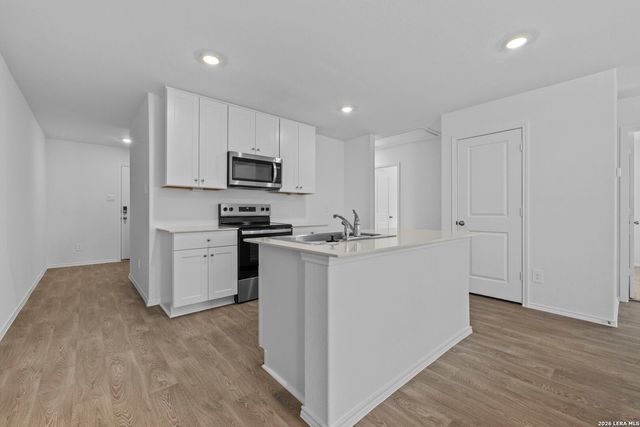 328 Cottonmouth, Seguin, TX 78155