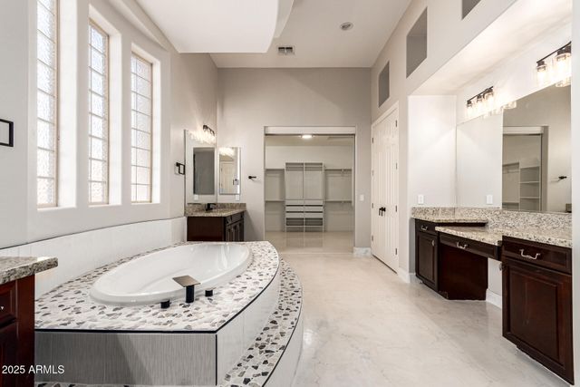 8606 S 30TH Street, Phoenix, AZ 85042