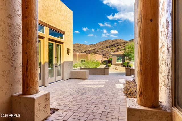 8606 S 30TH Street, Phoenix, AZ 85042