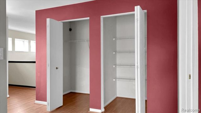 806 Brandon Avenue, Pontiac, MI 48340