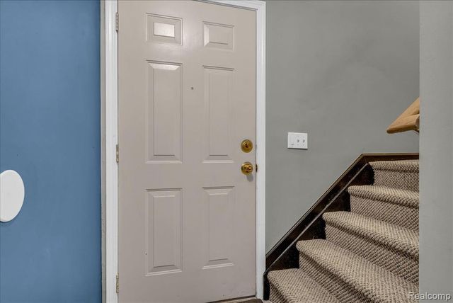 806 Brandon Avenue, Pontiac, MI 48340