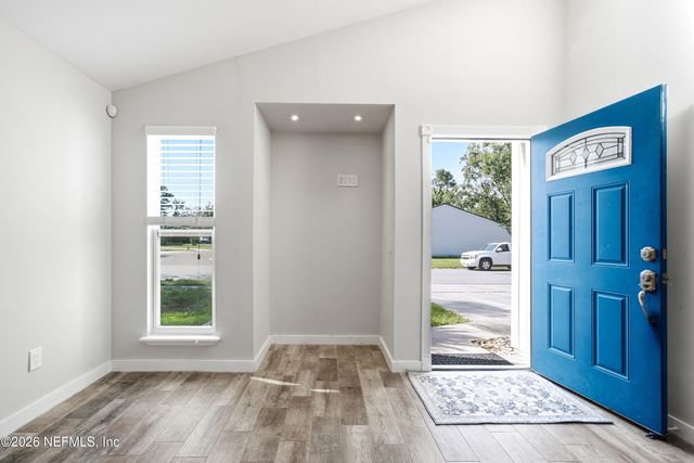 6657 PERIWINKLE Drive, Jacksonville, FL 32244