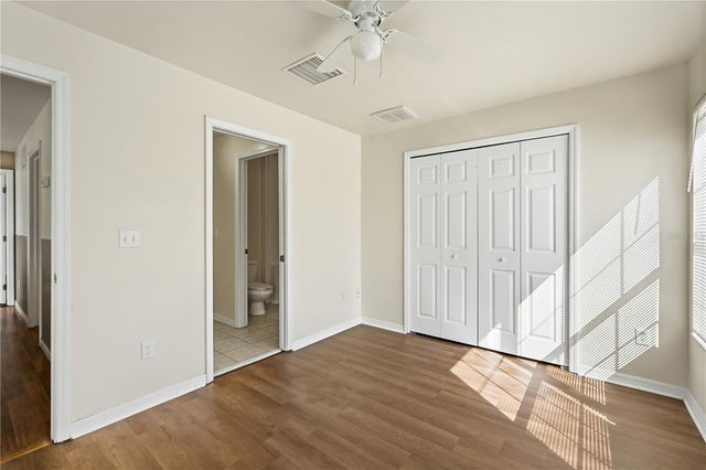 5002 BEECHCRAFT WAY, Seffner, FL 33584