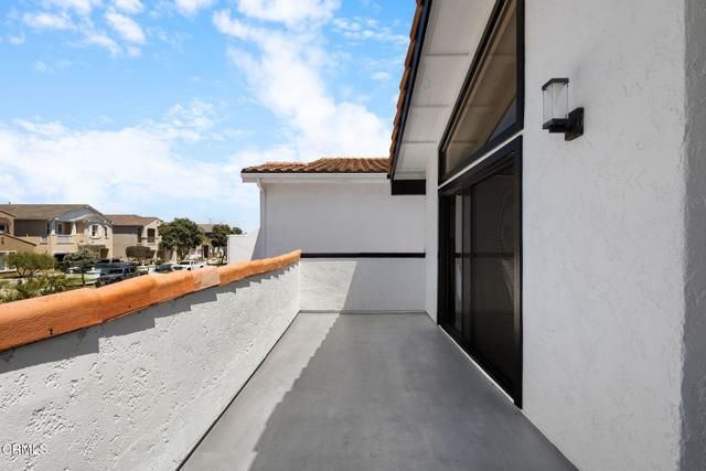 3960 W Hemlock Street, Oxnard, CA 93035