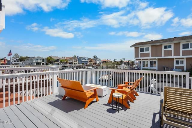 3960 W Hemlock Street, Oxnard, CA 93035