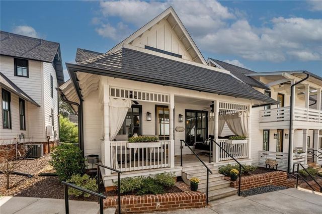 1904 Galt Commons NW, Kennesaw, GA 30144