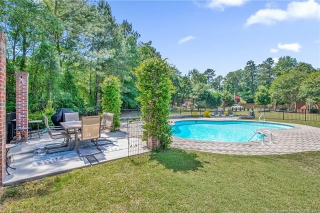 3910 W Bent Grass Drive, Fayetteville, NC 28312