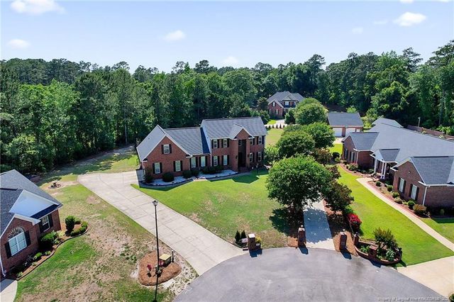 3910 W Bent Grass Drive, Fayetteville, NC 28312