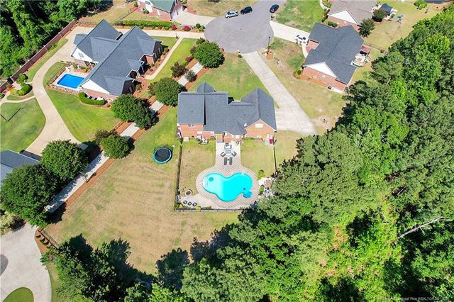 3910 W Bent Grass Drive, Fayetteville, NC 28312