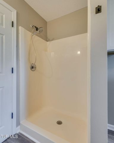 600 North Roan Street, Elizabethton, TN 37643