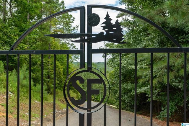 5720 BLACK CREEK DRIVE, Bessemer, AL 35022
