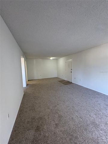 944 LAKE DESTINY ROAD E, Altamonte Springs, FL 32714