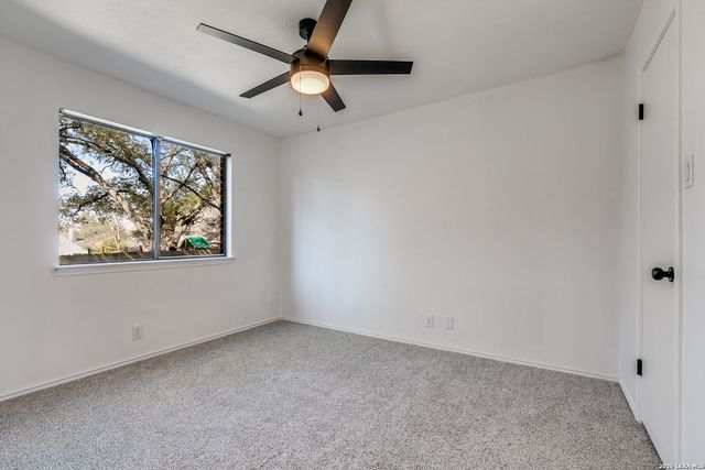 6303 Scrub Jay, San Antonio, TX 78240