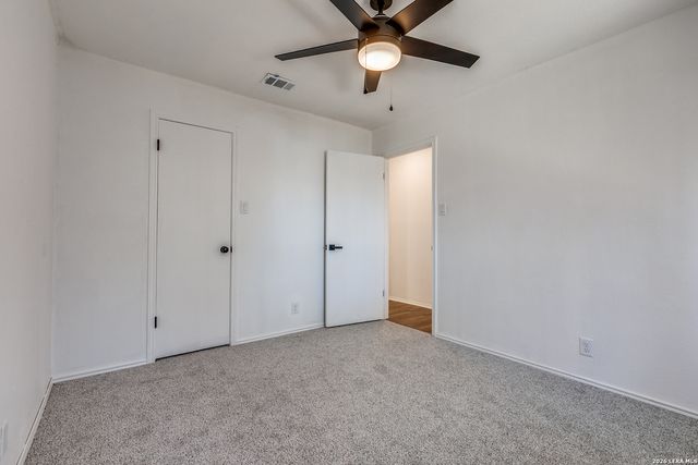 6303 Scrub Jay, San Antonio, TX 78240