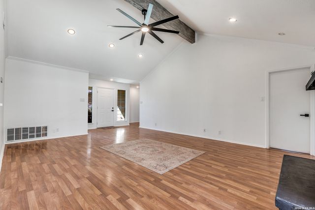 6303 Scrub Jay, San Antonio, TX 78240