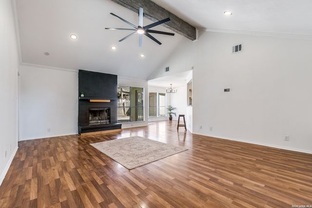 6303 Scrub Jay, San Antonio, TX 78240