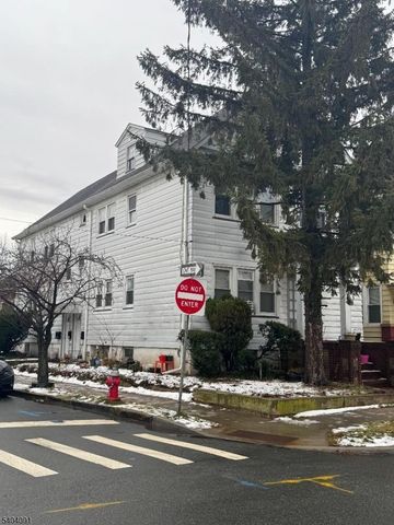 350 Williamson St, Elizabeth City, NJ 07202