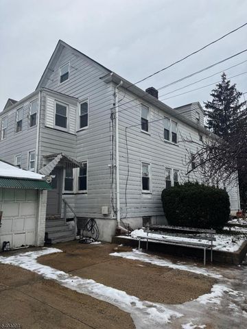 350 Williamson St, Elizabeth City, NJ 07202