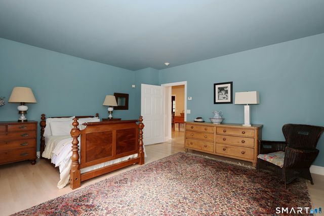 323 Main Street, Ridgefield, CT 06877